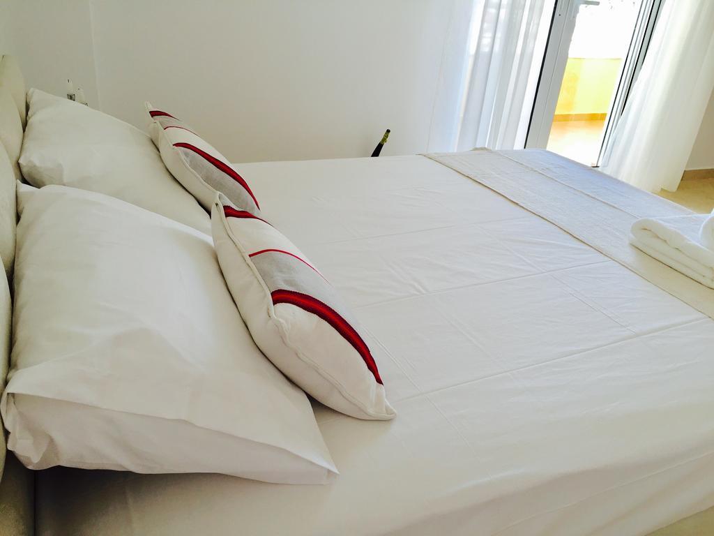 Sea And Sky Apartments Sarande Ngoại thất bức ảnh