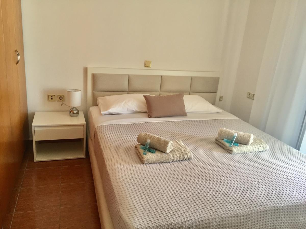 Sea And Sky Apartments Sarande Ngoại thất bức ảnh