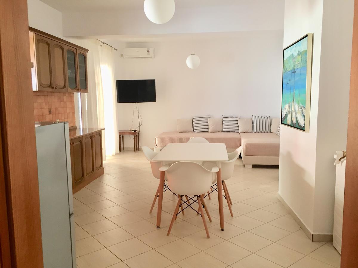 Sea And Sky Apartments Sarande Ngoại thất bức ảnh